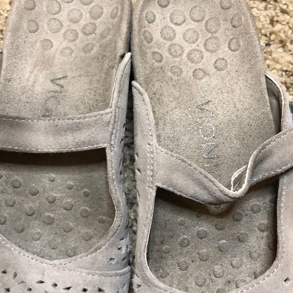 Grey Vionic Slides - Picture 4 of 4